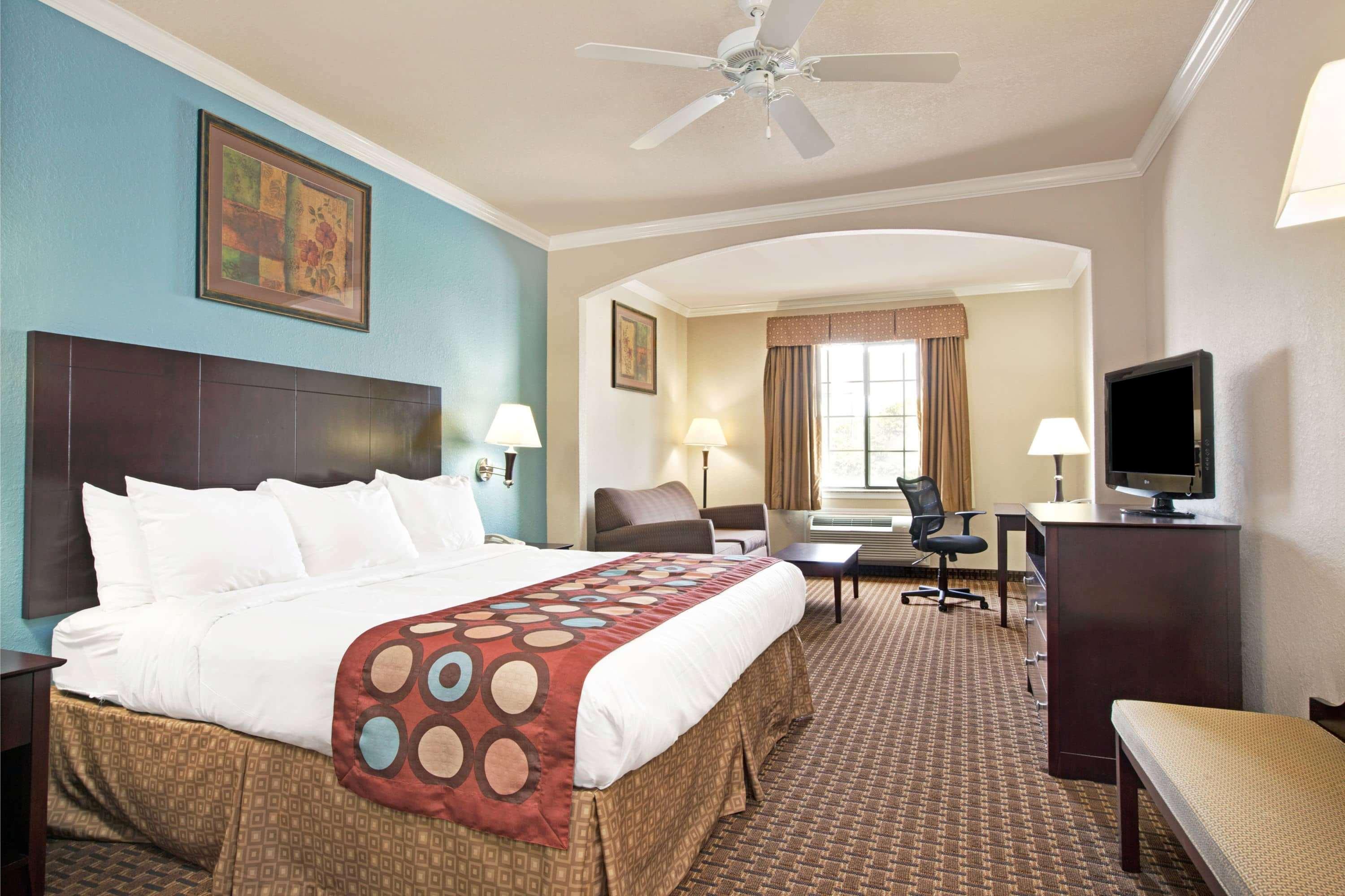 Super 8 By Wyndham Iah West/Greenspoint Aldine Екстер'єр фото