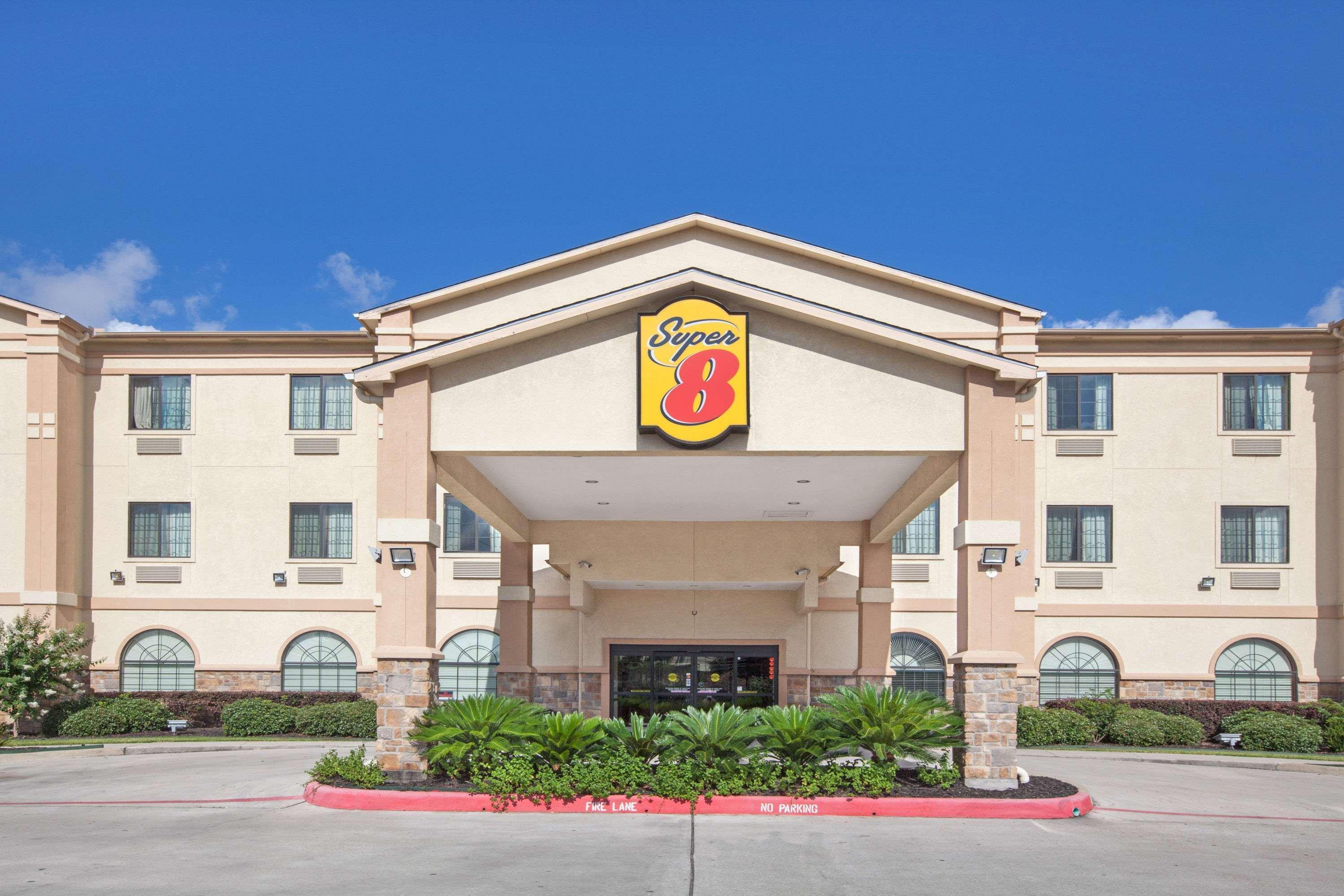 Super 8 By Wyndham Iah West/Greenspoint Aldine Екстер'єр фото